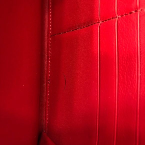 Authentic CÉLINE wallet in magnificent RED calf le - Picture 7 of 7